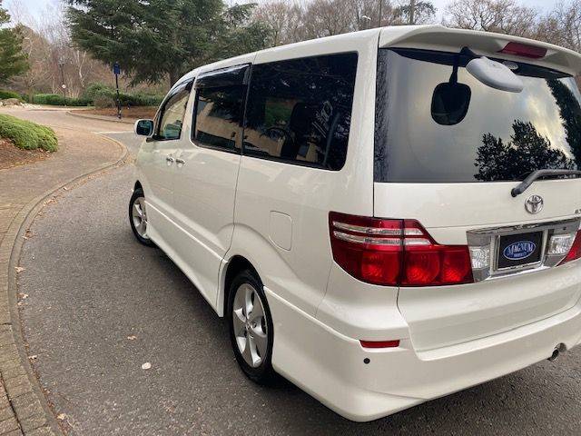 2006 Toyota Alphard 2.4 AS 8 Seats