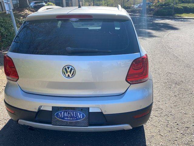 2011 Volkswagen Polo Cross TSI 1.2