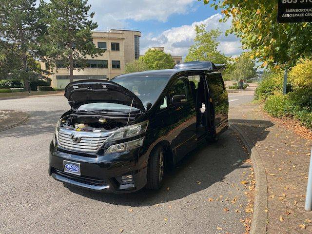 2010 Toyota Vellfire 2.4 Platinum Selection 2. 7 Seats