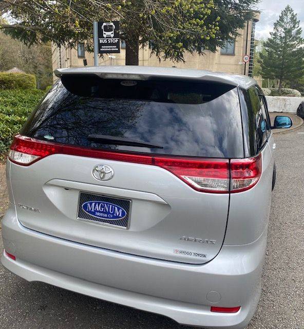 2011 Toyota Estima 2.4 Aeras 8 Seats