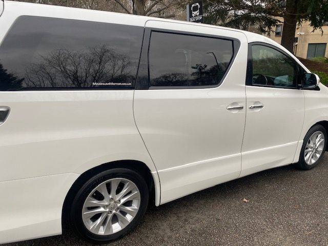 2009 Toyota Alphard Vellfire 2.4Z 8 Seats