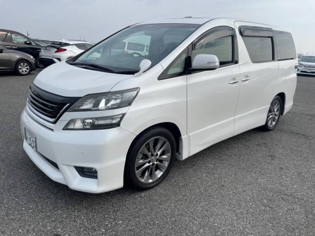 Toyota Vellfire 2.4 Platinum Selection 2 7 Seats MPV Petrol Pearl White