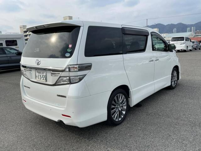 2014 Toyota Vellfire 2.4 Golden Eyes 2 Edition 7 Seats
