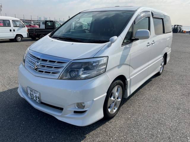 Toyota Alphard 2.4 AS Platinum Selection 8 Seats MPV Petrol Pearl White