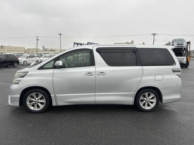 2009 Toyota Vellfire 2.4Z 7 Seats