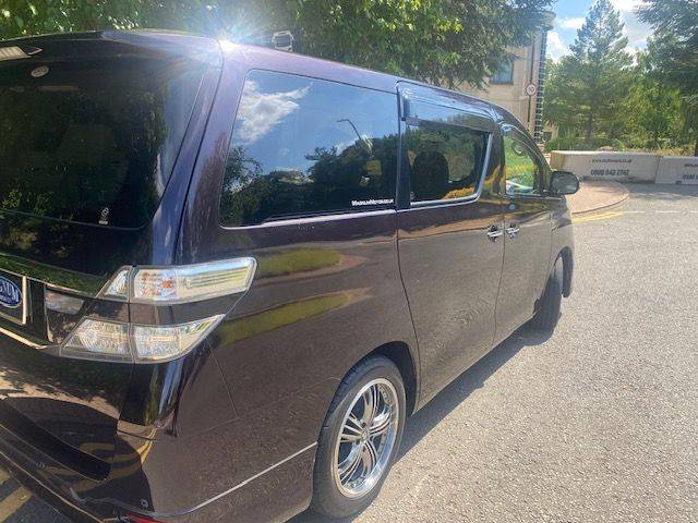 2011 Toyota Alphard Vellfire 2.4X 8 Seats